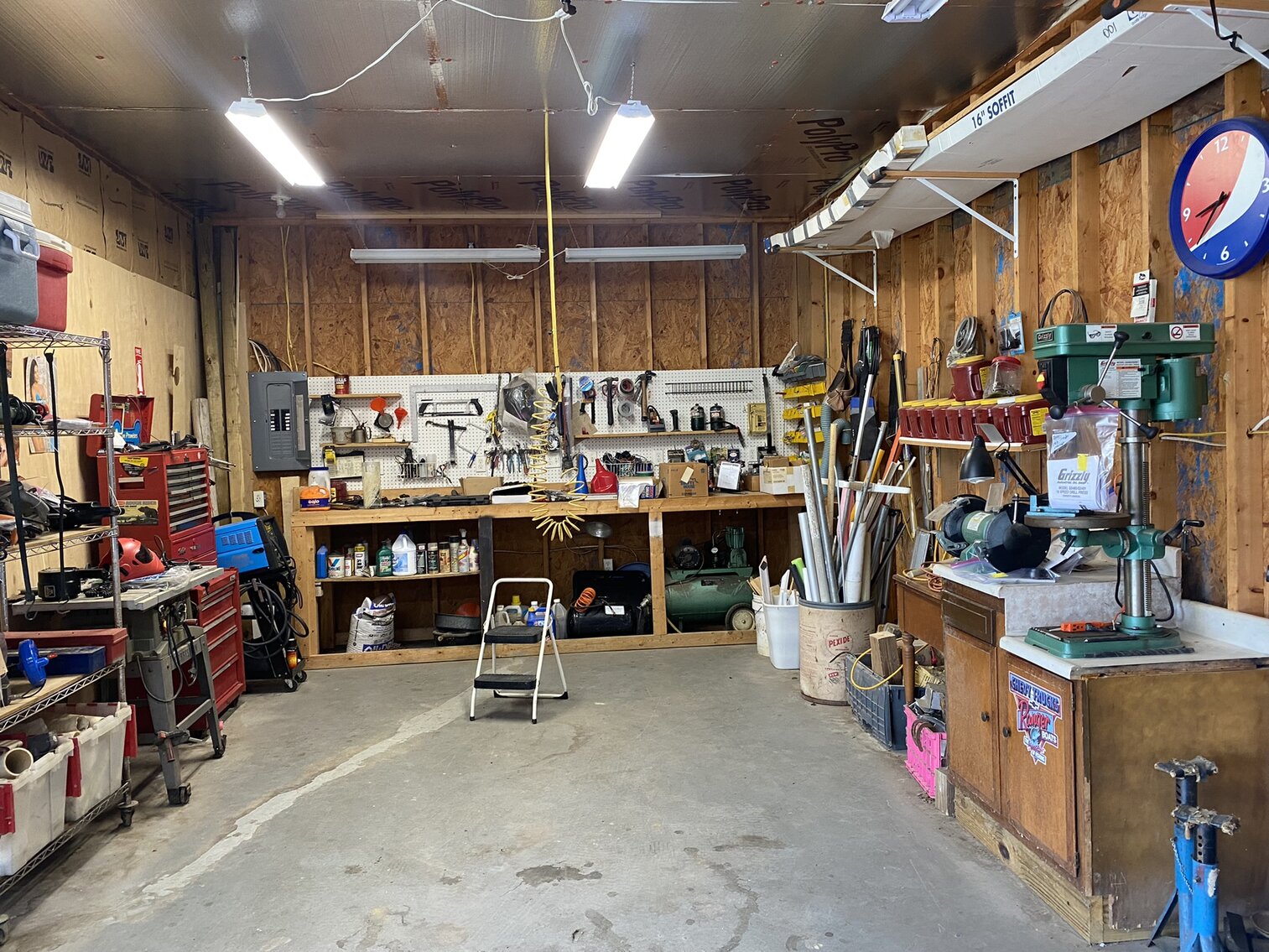 Image for Real Estate | Equipment | Hunting Equipment - Public Auction Monday September 19th