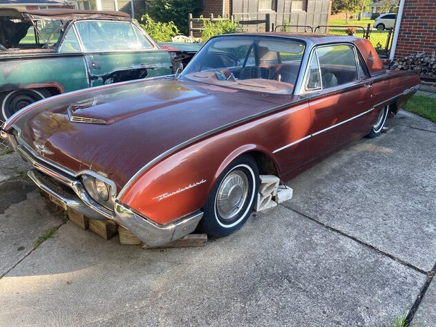 Image for (4) Thunderbirds, Parts, Accessories - All As 1 Bulk Lot (Radford)