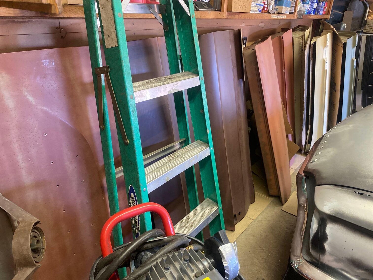 Image for (4) Thunderbirds, Parts, Accessories - All As 1 Bulk Lot (Radford)