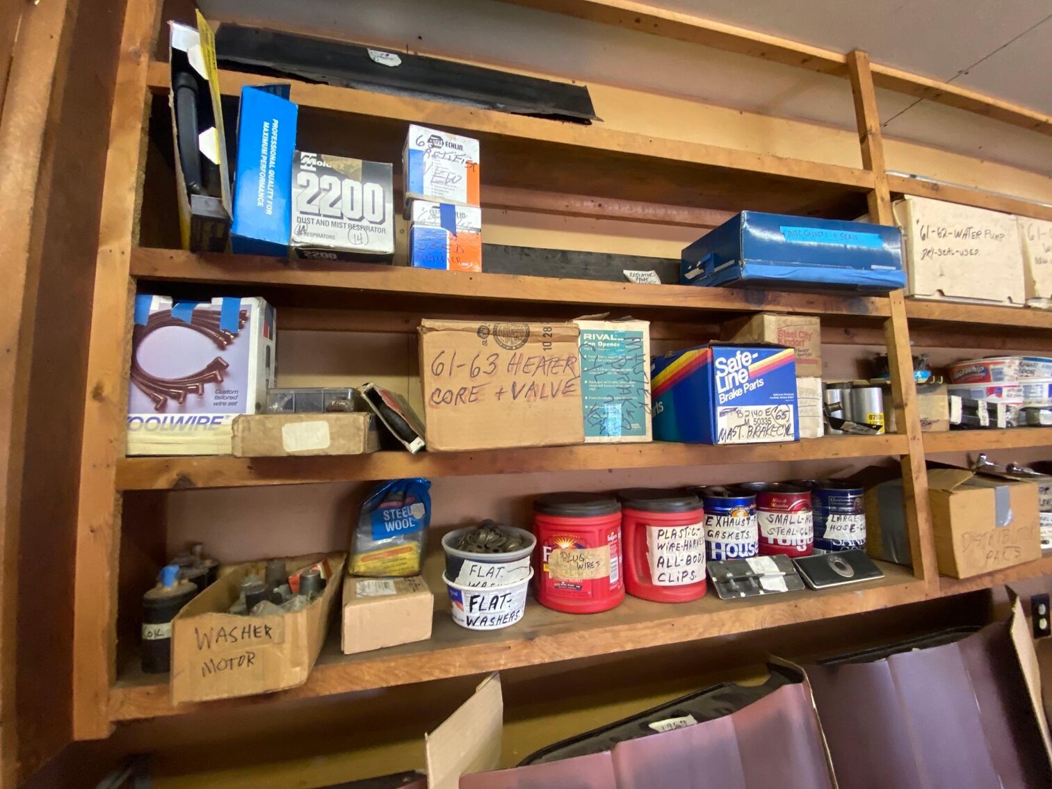 Image for (4) Thunderbirds, Parts, Accessories - All As 1 Bulk Lot (Radford)