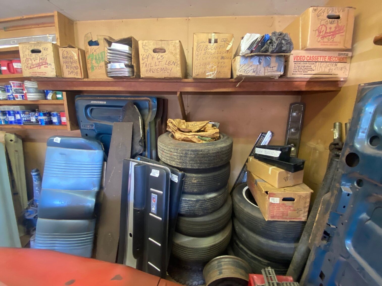 Image for (4) Thunderbirds, Parts, Accessories - All As 1 Bulk Lot (Radford)