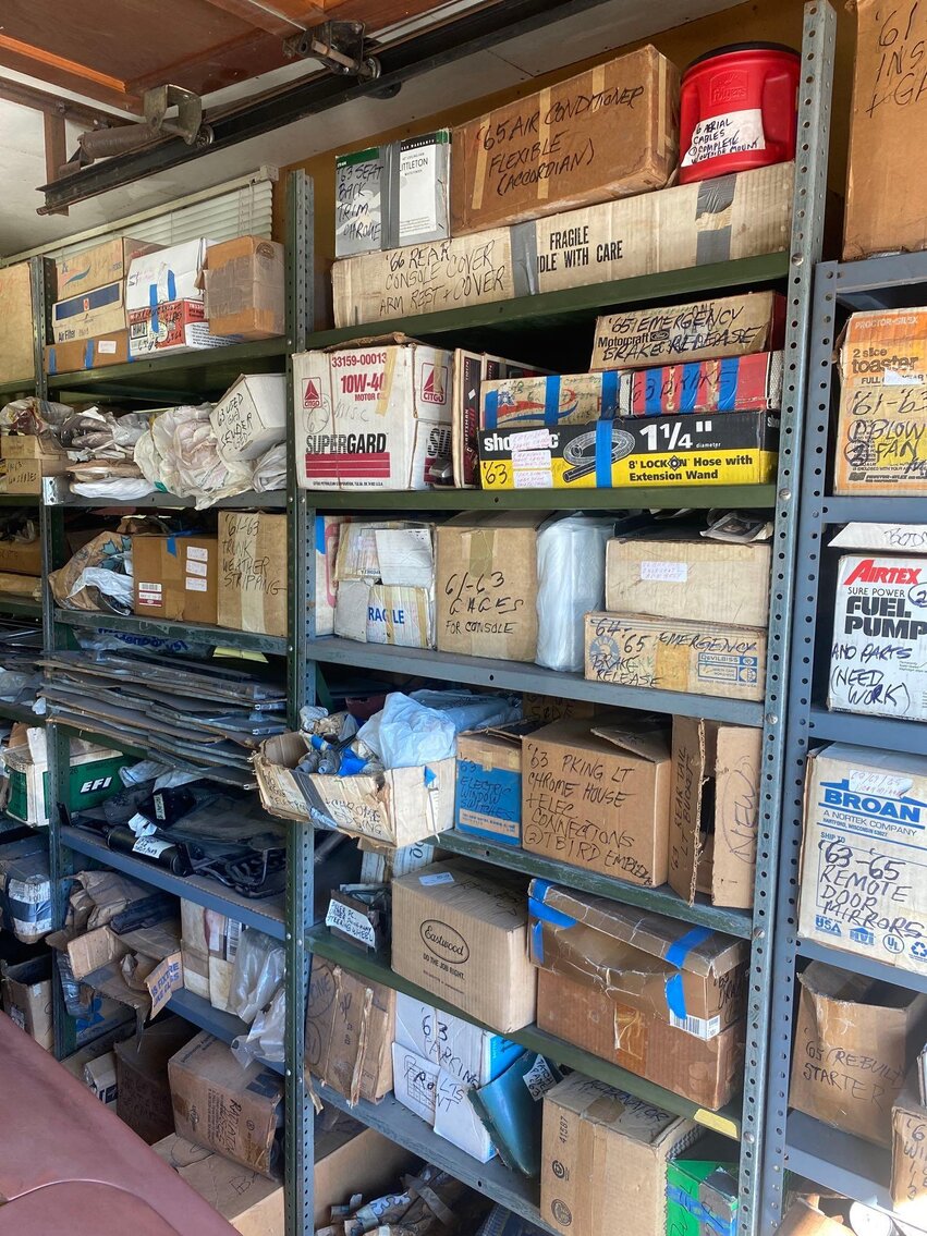 Image for (4) Thunderbirds, Parts, Accessories - All As 1 Bulk Lot (Radford)