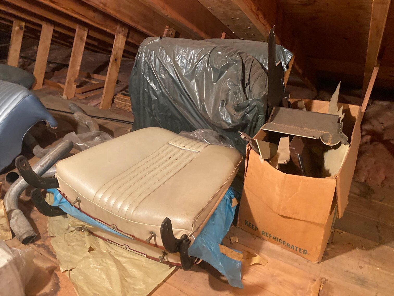 Image for (4) Thunderbirds, Parts, Accessories - All As 1 Bulk Lot (Radford)