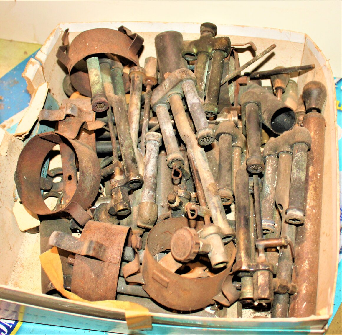 Image for HUGE ANTIQUE ESTATE AUCTION