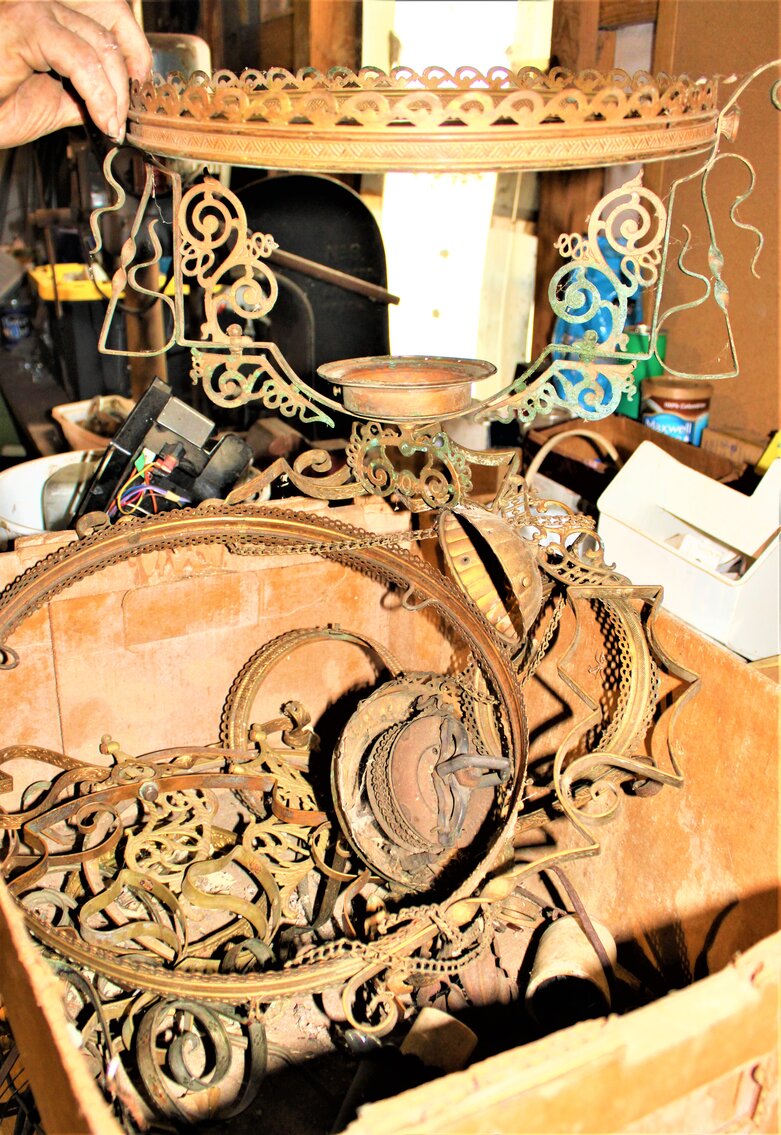 Image for HUGE ANTIQUE ESTATE AUCTION
