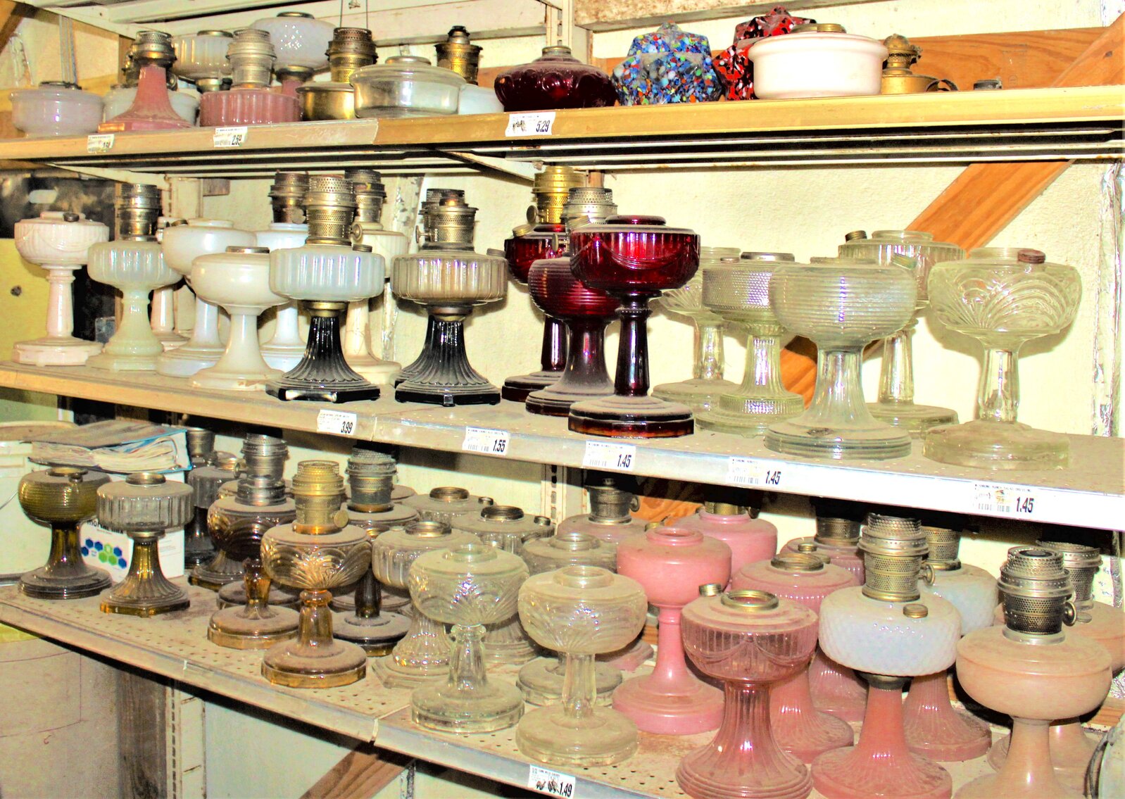 Image for HUGE ANTIQUE ESTATE AUCTION