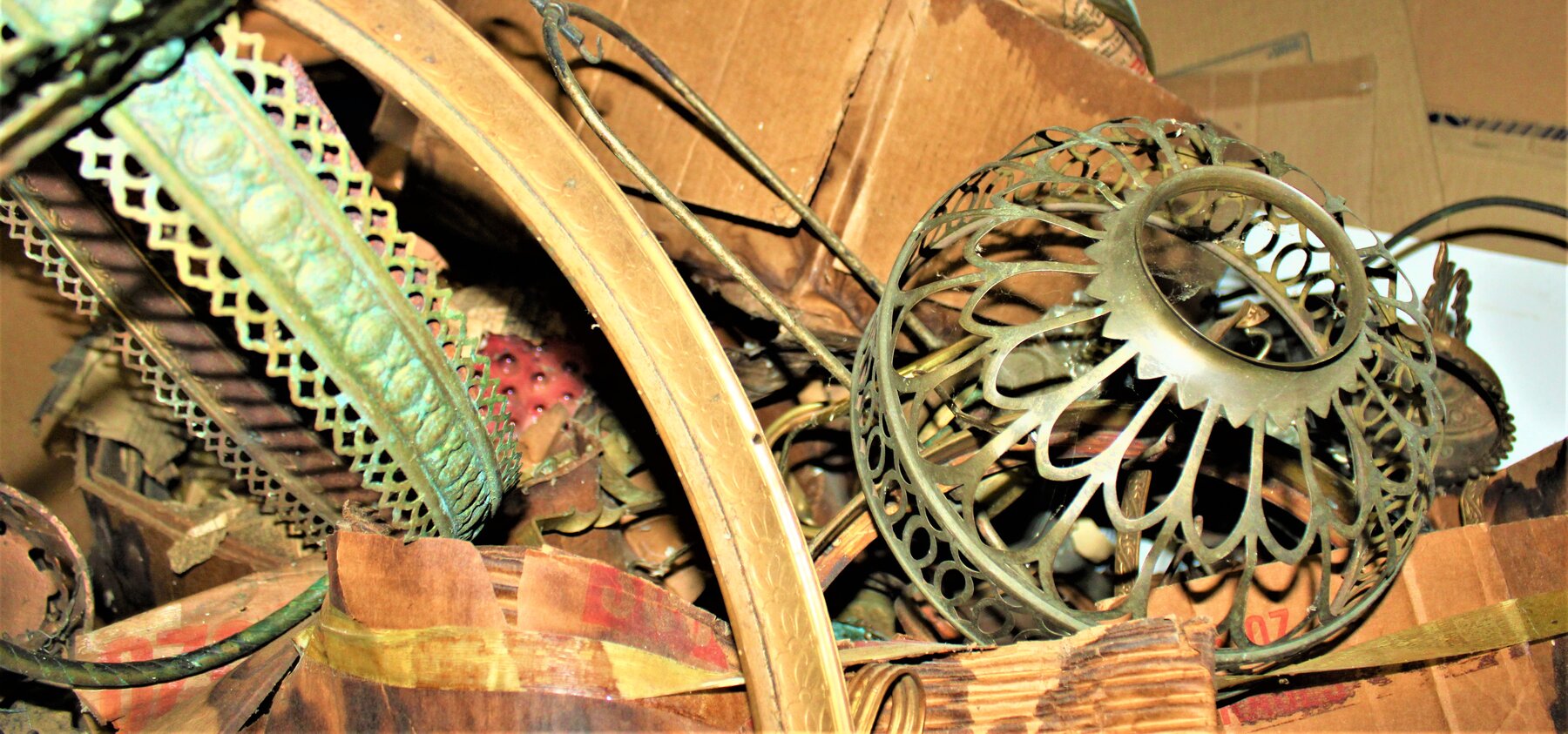 Image for HUGE ANTIQUE ESTATE AUCTION