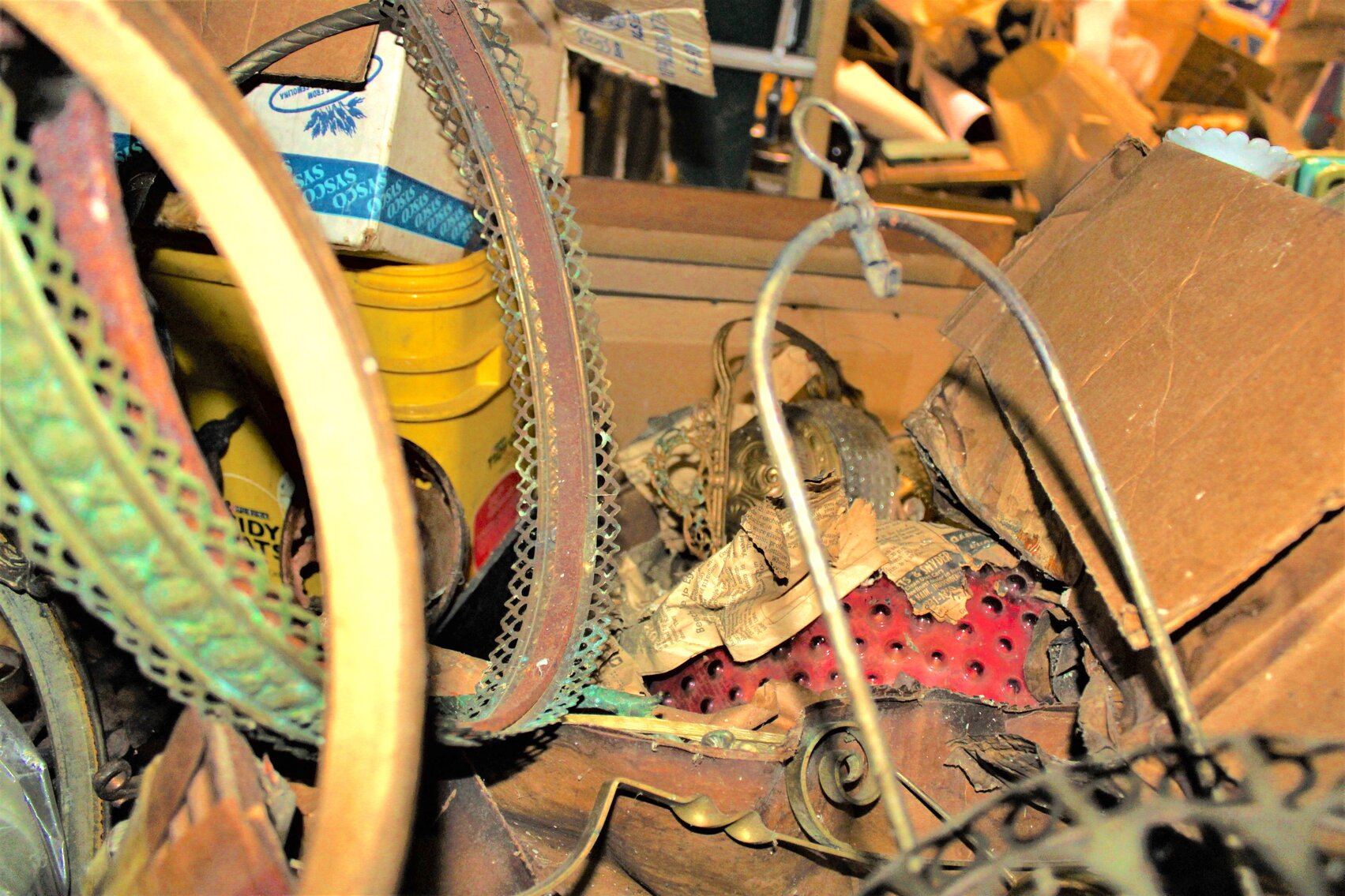 Image for HUGE ANTIQUE ESTATE AUCTION