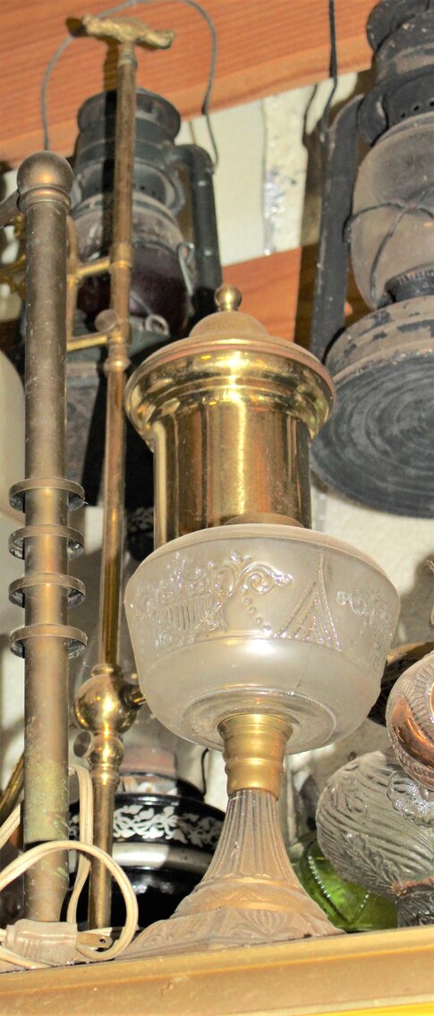 Image for HUGE ANTIQUE ESTATE AUCTION