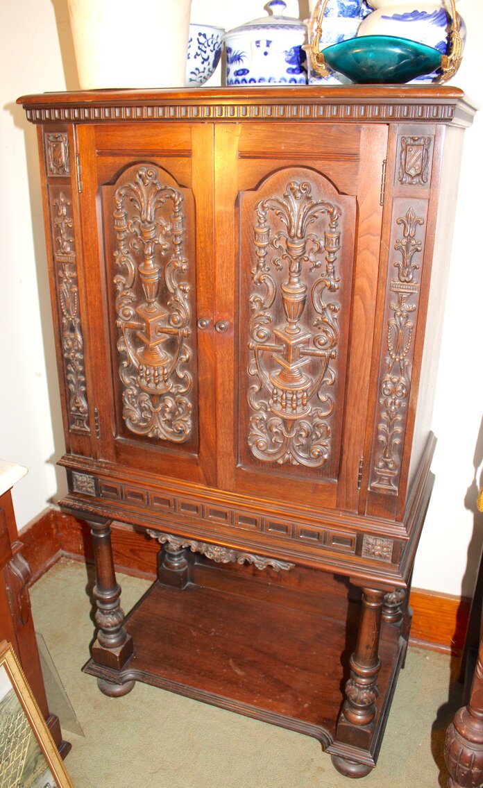 Image for TIME CAPSULE ESTATE AUCTION