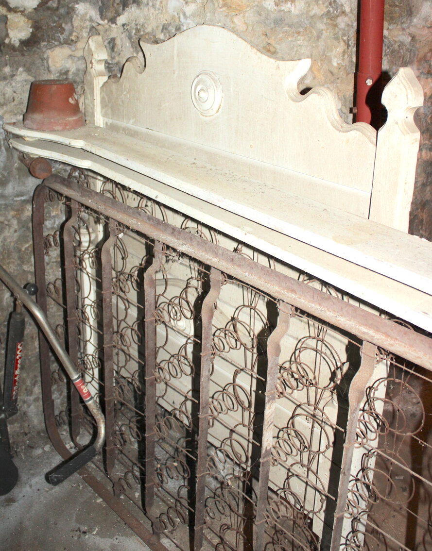 Image for TIME CAPSULE ESTATE AUCTION