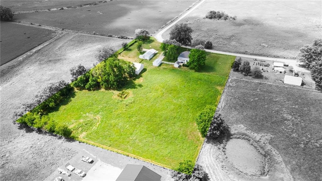 399 S. Main St. Mayview, MO