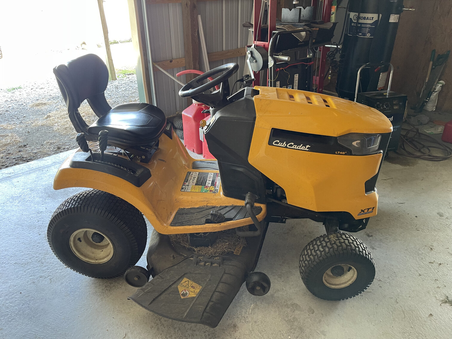 John Deere 2520, Kawasaki Mule Pro, Guns & Equipment photo 4