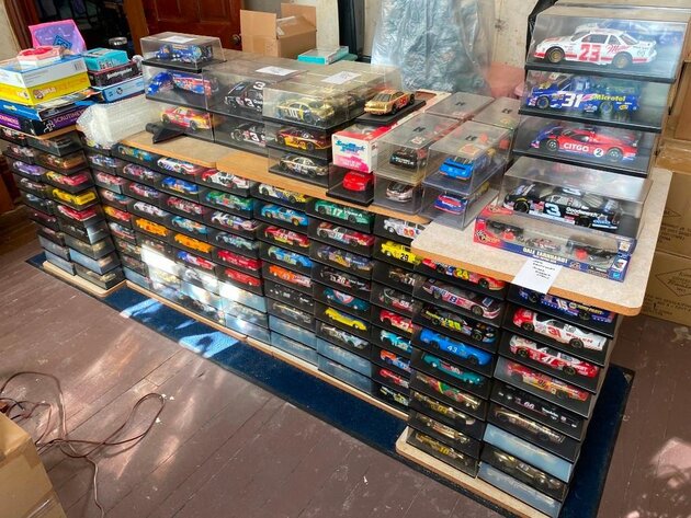 Image for NASCAR Collection, 2500+/- Diecasts, Posters, NASCAR Sheet Metal - All As 1 Bulk Lot (Maple)