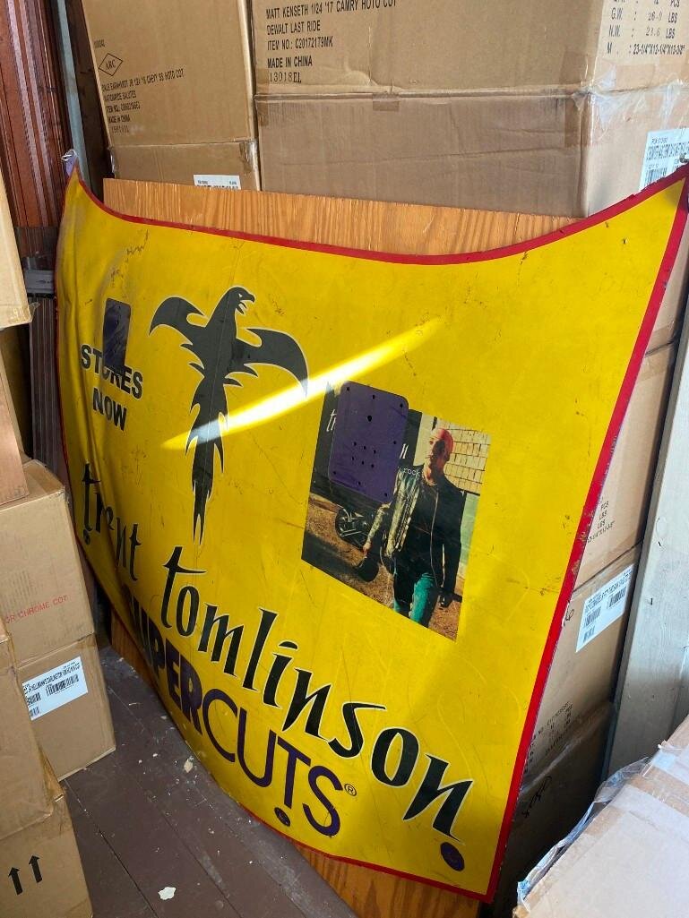 Image for NASCAR Collection, 2500+/- Diecasts, Posters, NASCAR Sheet Metal - All As 1 Bulk Lot (Maple)