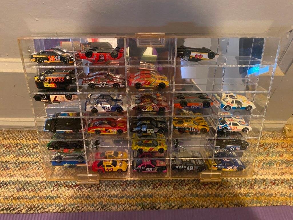 Image for NASCAR Collection, 2500+/- Diecasts, Posters, NASCAR Sheet Metal - All As 1 Bulk Lot (Maple)