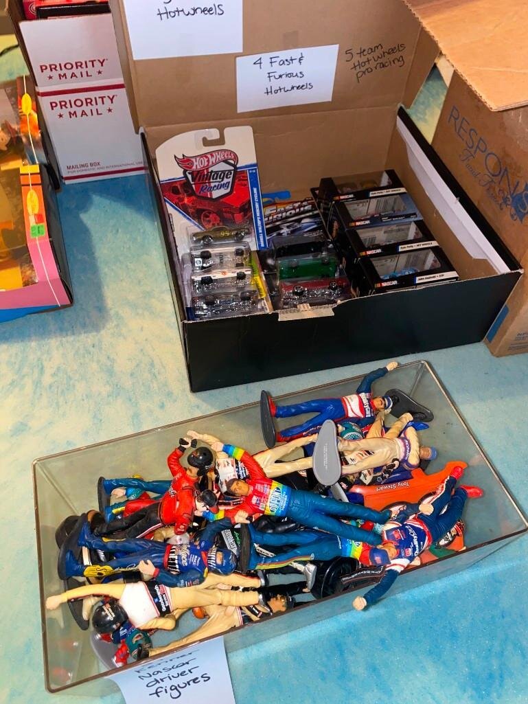 Image for NASCAR Collection, 2500+/- Diecasts, Posters, NASCAR Sheet Metal - All As 1 Bulk Lot (Maple)