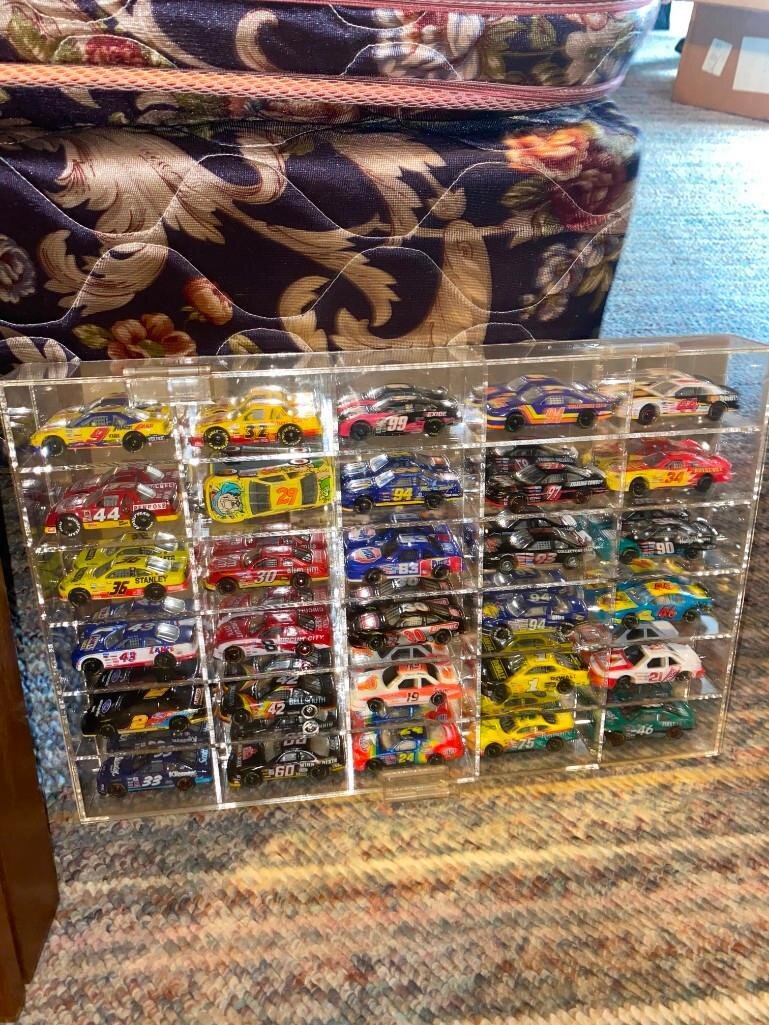 Image for NASCAR Collection, 2500+/- Diecasts, Posters, NASCAR Sheet Metal - All As 1 Bulk Lot (Maple)