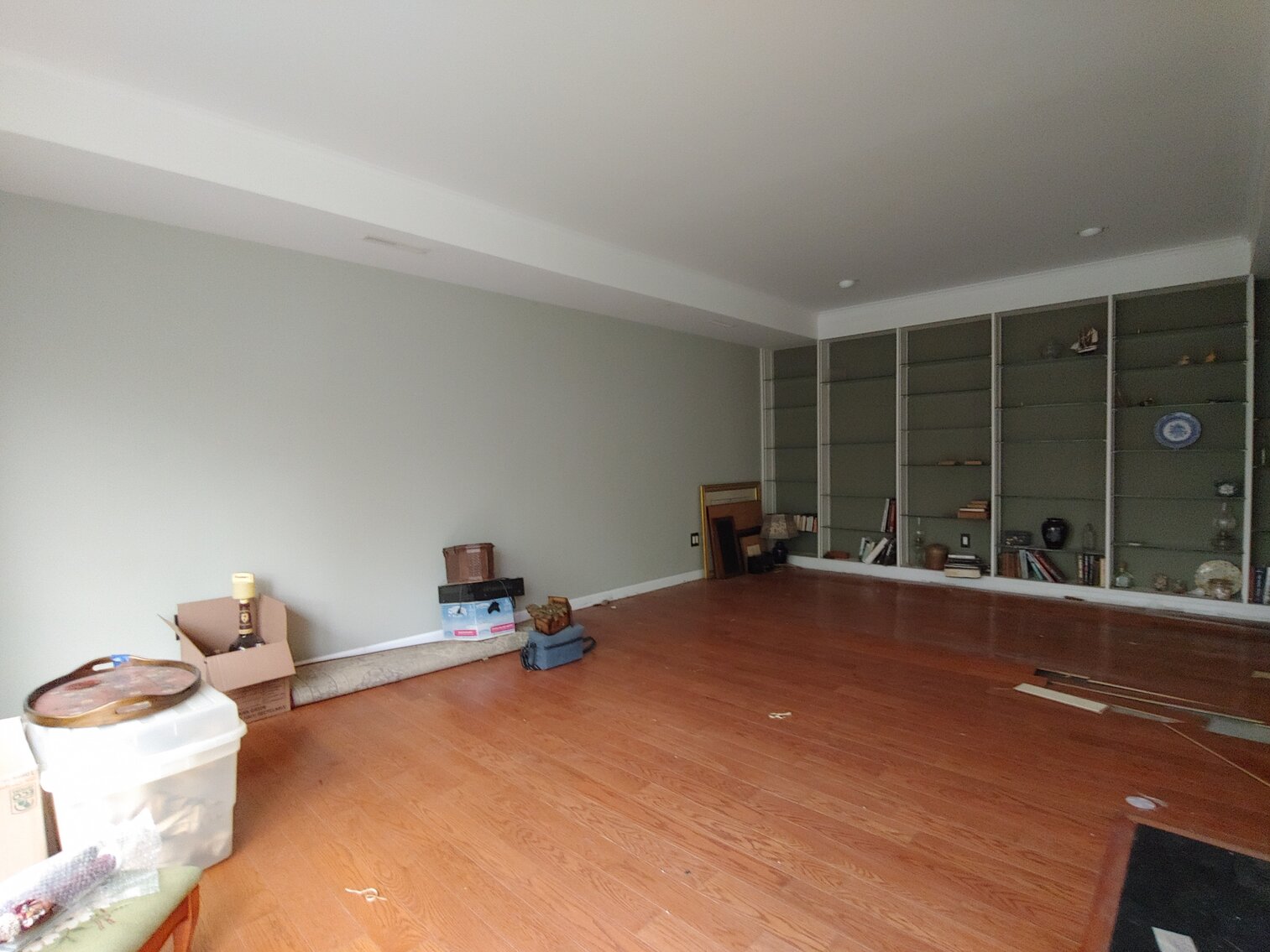 Image for OWNER HAVING SUSTAINED STORM DAMAGE WILL OFFER AT PUBLIC AUCTION 4 BR SPLIT LEVEL HOME W/ 2-CAR ATT GARAGE ON 1+ AC IN ROLLING GREEN COMMUNITY