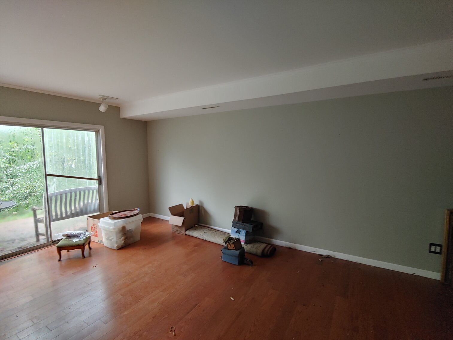 Image for OWNER HAVING SUSTAINED STORM DAMAGE WILL OFFER AT PUBLIC AUCTION 4 BR SPLIT LEVEL HOME W/ 2-CAR ATT GARAGE ON 1+ AC IN ROLLING GREEN COMMUNITY