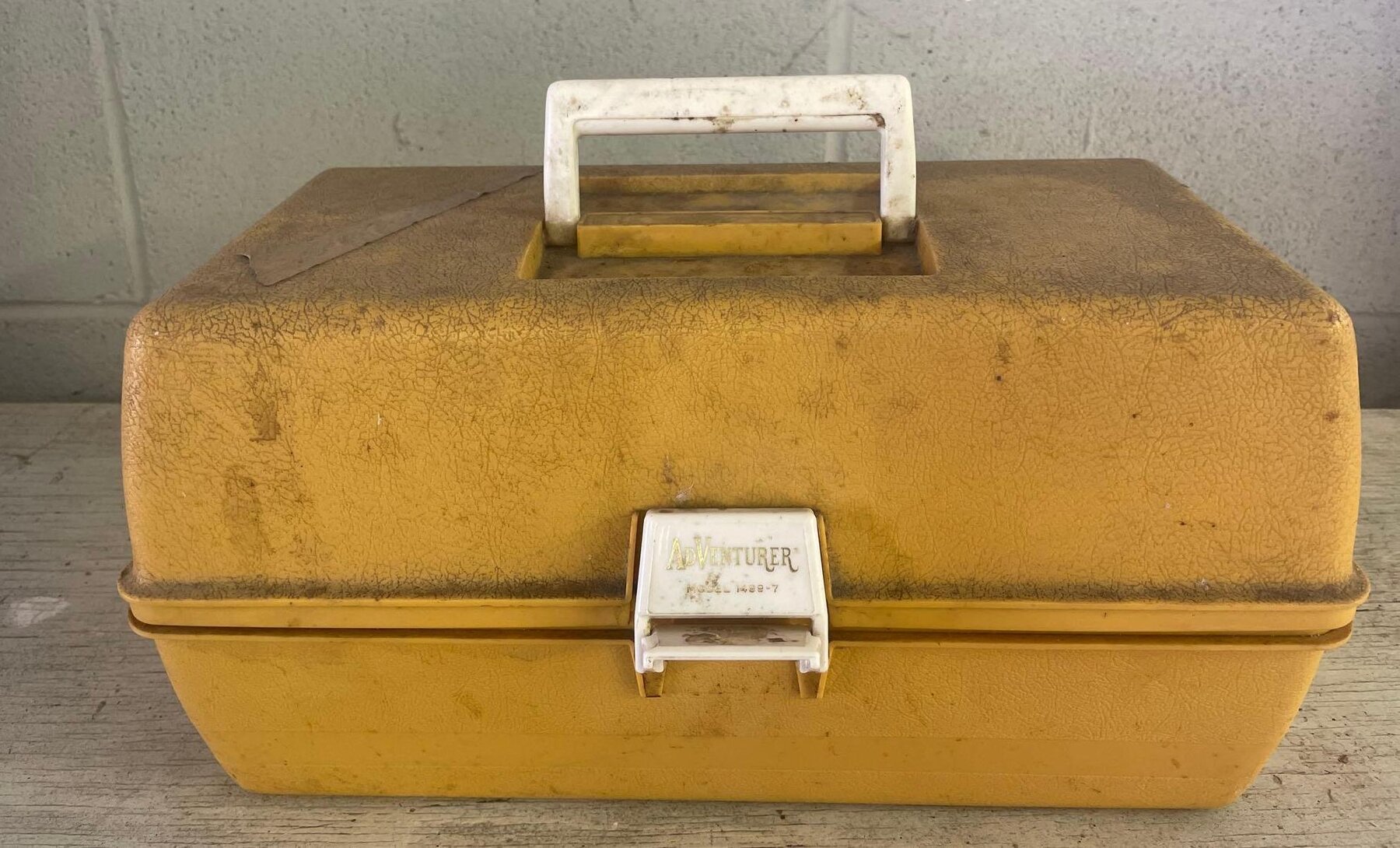 Image for Outdoor Items, Tools, Household, Glass, Lawn Mower, Appliances, Clock Parts/Tools, Toys (Locust)