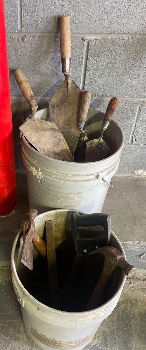 Image for Outdoor Items, Tools, Household, Glass, Lawn Mower, Appliances, Clock Parts/Tools, Toys (Locust)