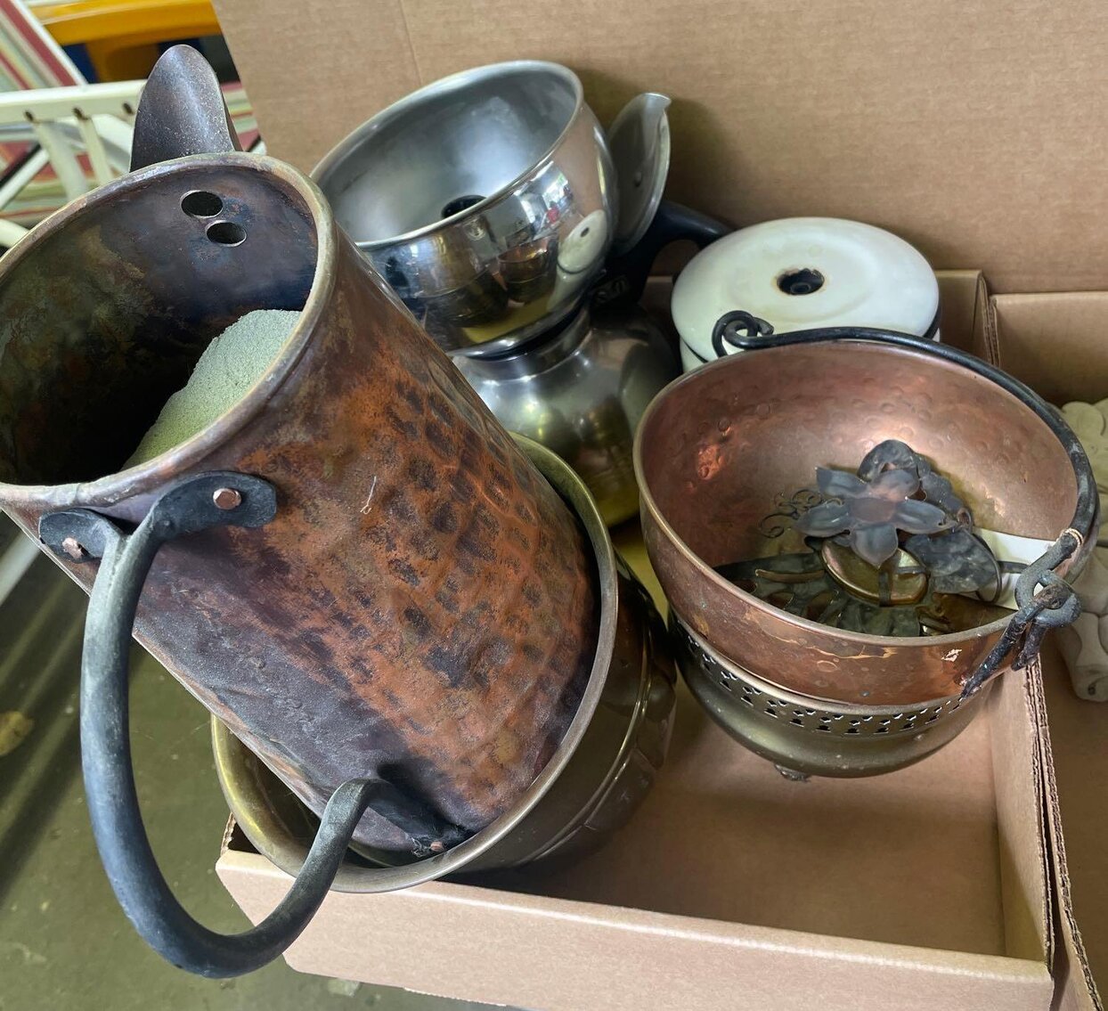 Image for Outdoor Items, Tools, Household, Glass, Lawn Mower, Appliances, Clock Parts/Tools, Toys (Locust)