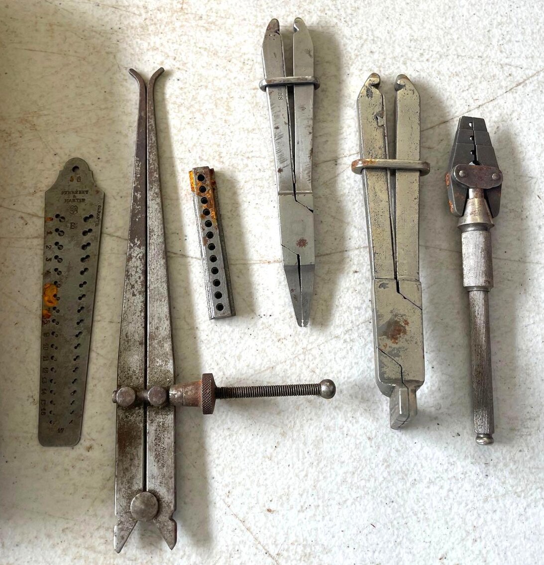 Image for Outdoor Items, Tools, Household, Glass, Lawn Mower, Appliances, Clock Parts/Tools, Toys (Locust)