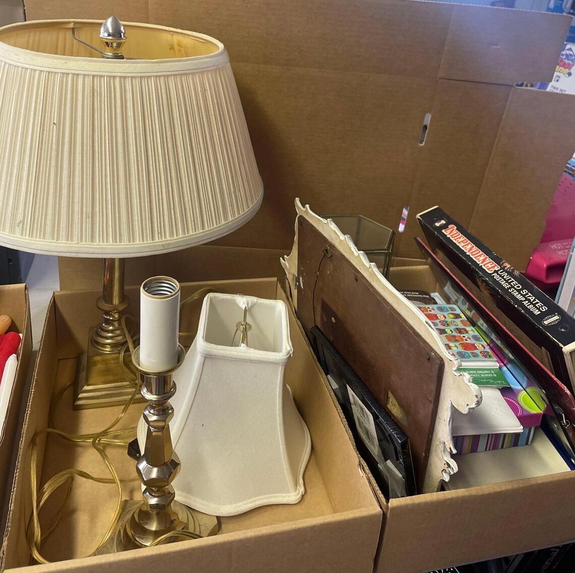 Image for Outdoor Items, Tools, Household, Glass, Lawn Mower, Appliances, Clock Parts/Tools, Toys (Locust)