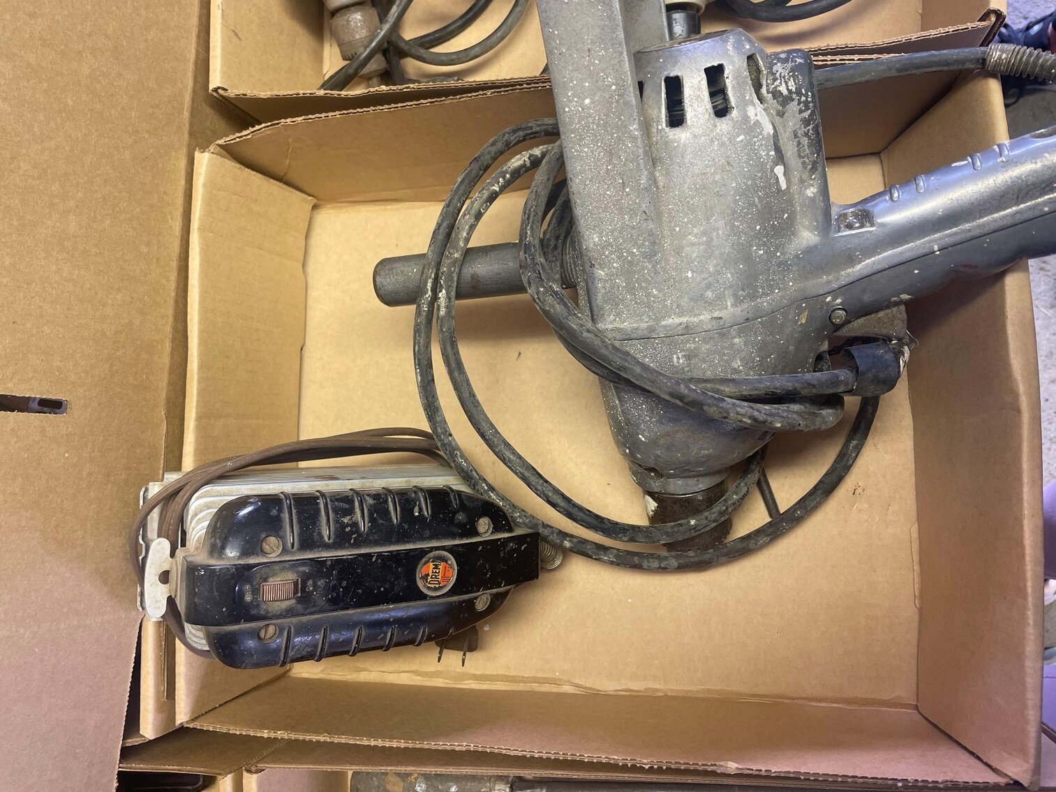 Image for Outdoor Items, Tools, Household, Glass, Lawn Mower, Appliances, Clock Parts/Tools, Toys (Locust)