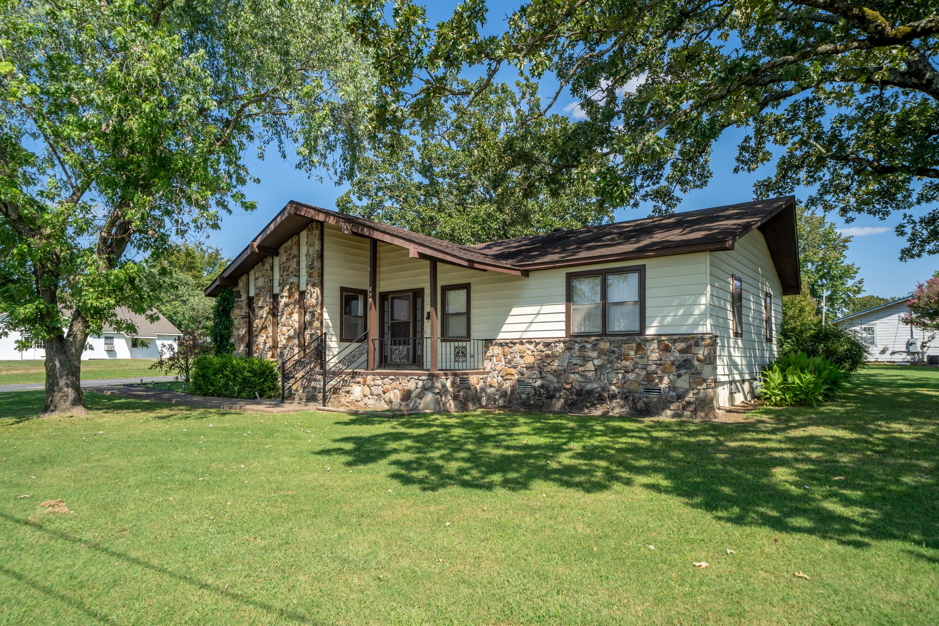 Auction Wilson Auctioneers