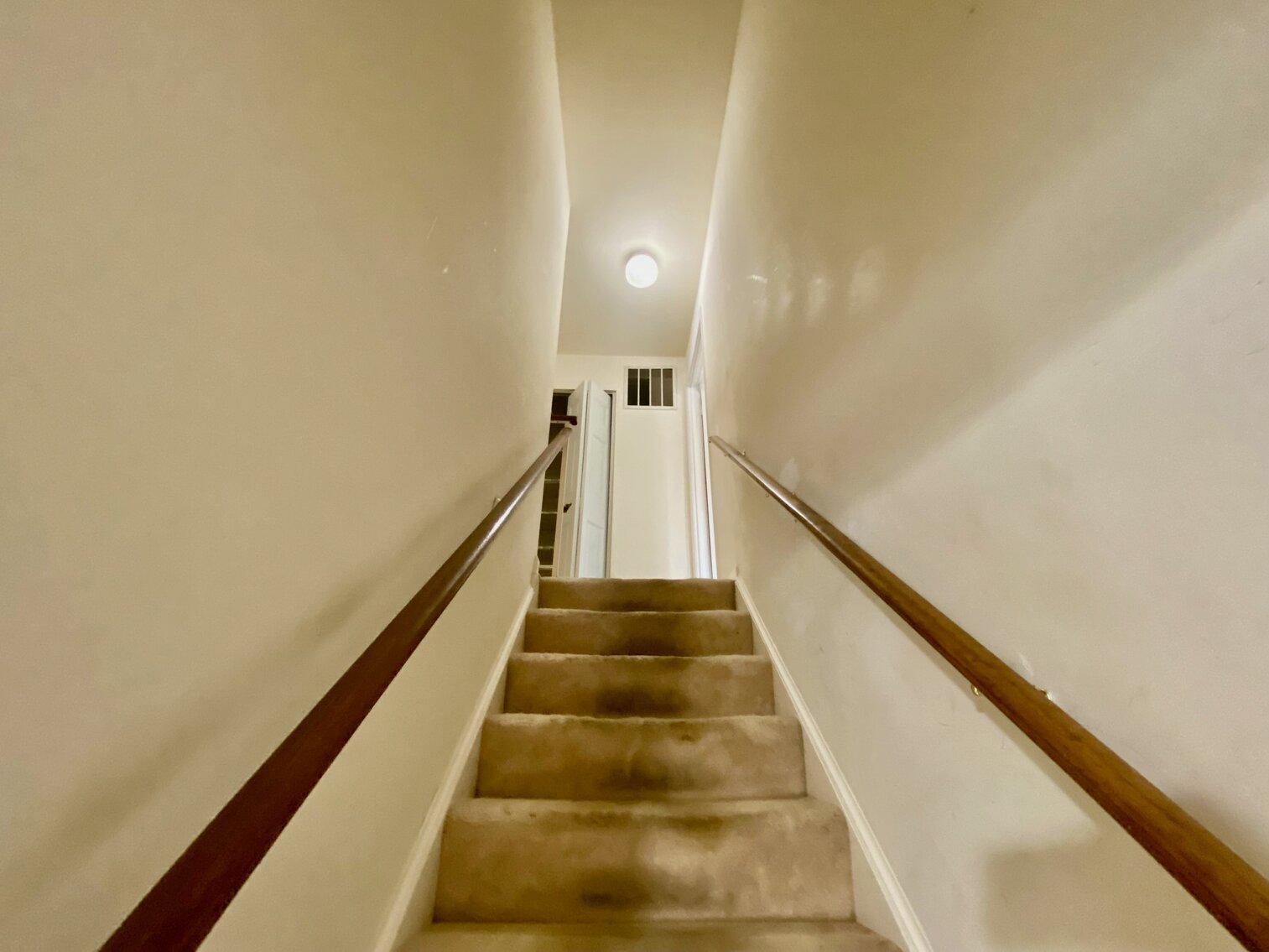 Image for 3 BR/2.5 BA End Unit Townhome Minutes from I-95, 395 & 495 in Fairfax County, VA--SELLING to the HIGHEST BIDDER via ONLINE ONLY BIDDING!!