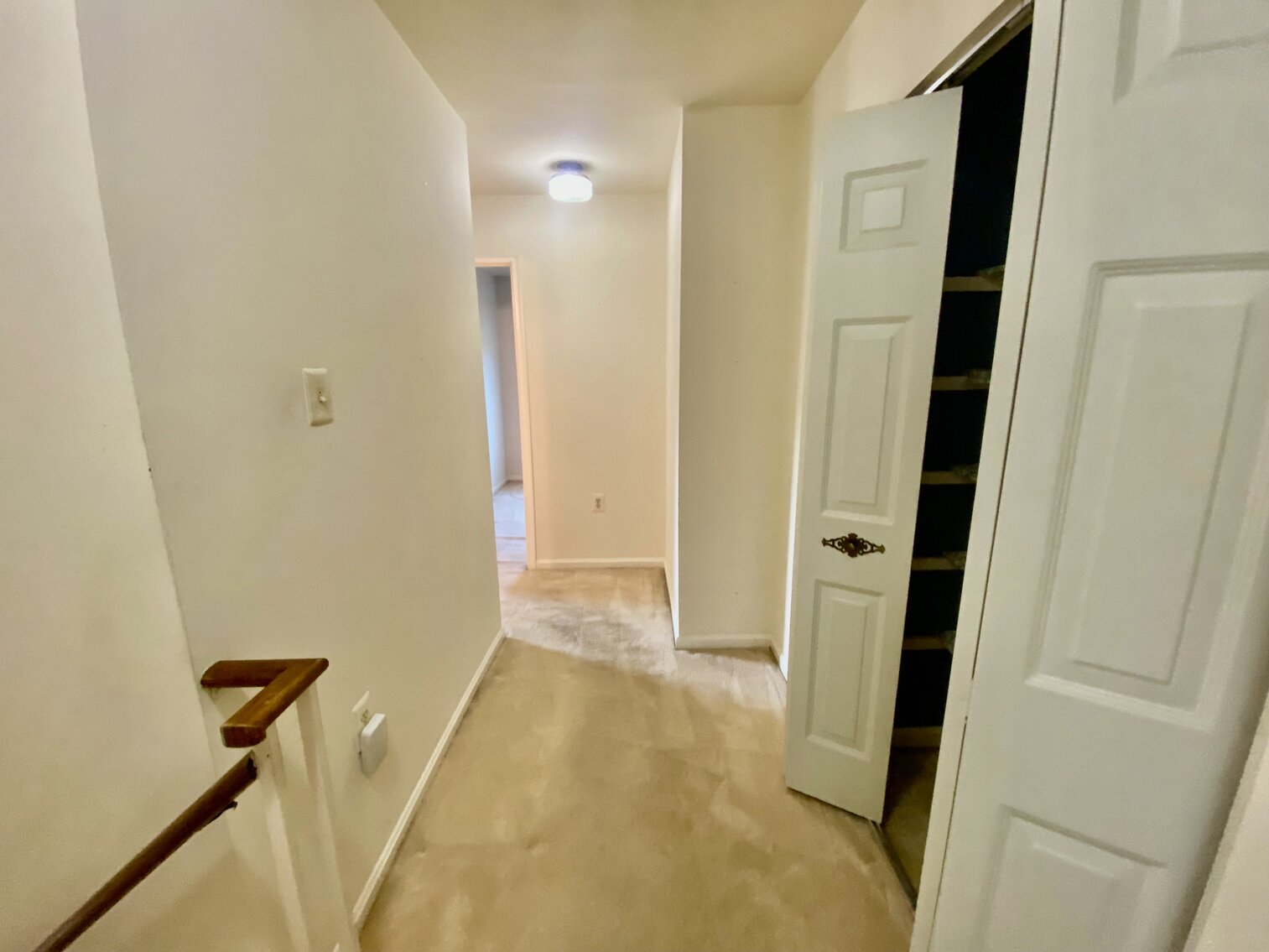 Image for 3 BR/2.5 BA End Unit Townhome Minutes from I-95, 395 & 495 in Fairfax County, VA--SELLING to the HIGHEST BIDDER via ONLINE ONLY BIDDING!!