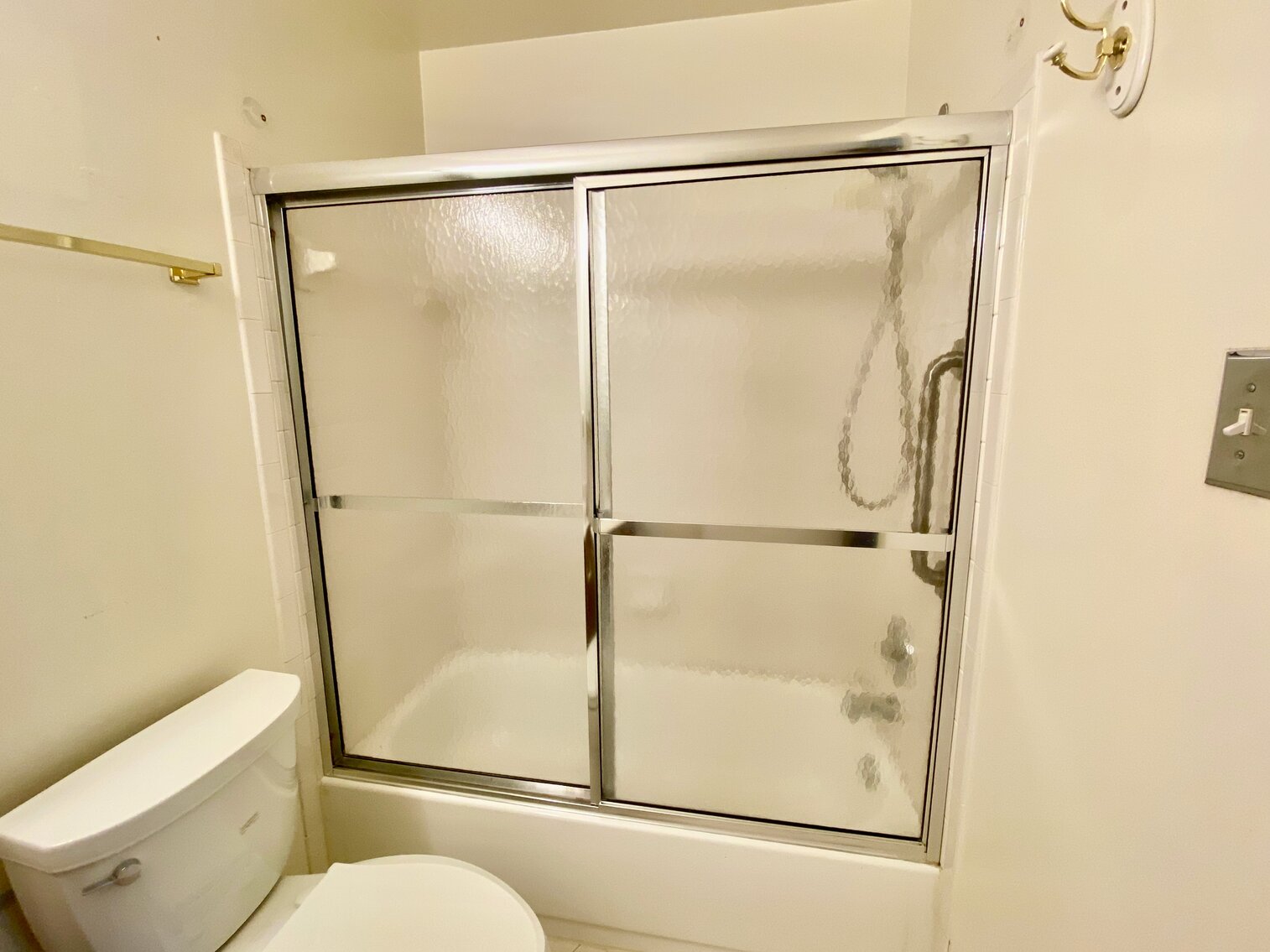 Image for 3 BR/2.5 BA End Unit Townhome Minutes from I-95, 395 & 495 in Fairfax County, VA--SELLING to the HIGHEST BIDDER via ONLINE ONLY BIDDING!!