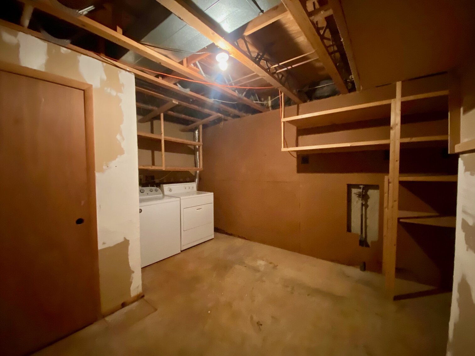 Image for 3 BR/2.5 BA End Unit Townhome Minutes from I-95, 395 & 495 in Fairfax County, VA--SELLING to the HIGHEST BIDDER via ONLINE ONLY BIDDING!!