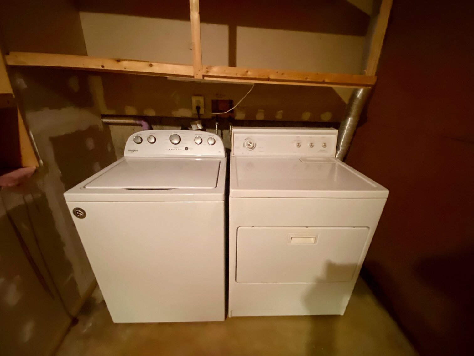 Image for 3 BR/2.5 BA End Unit Townhome Minutes from I-95, 395 & 495 in Fairfax County, VA--SELLING to the HIGHEST BIDDER via ONLINE ONLY BIDDING!!