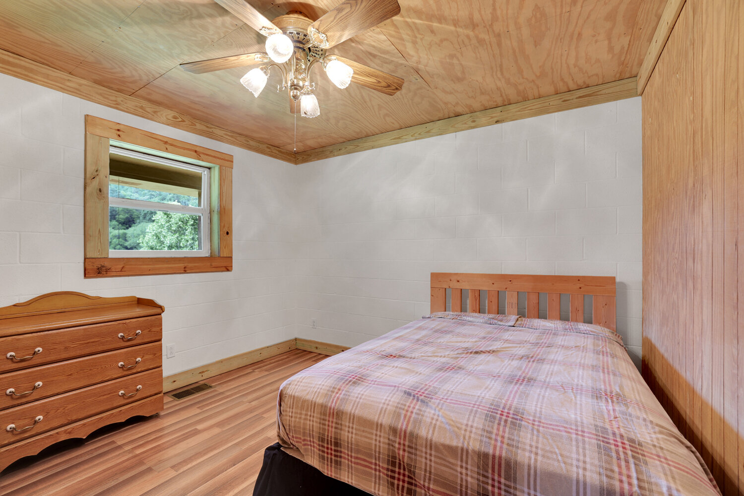 Image for 49 Duck Hollow Road, Elmwood