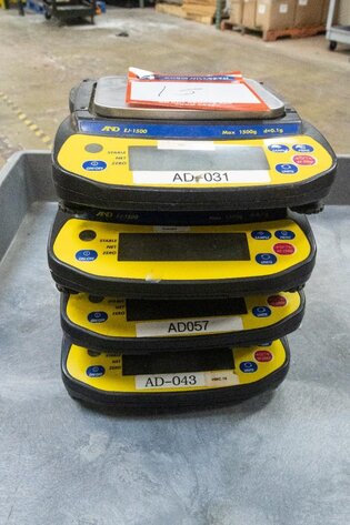 Image for ***SOLD***   MJK1211 AnD EJ-1500 Scales