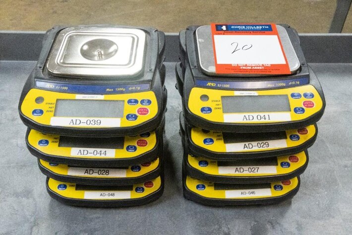 Image for ***SOLD***   MJK1213 AnD EJ-1500 Scales
