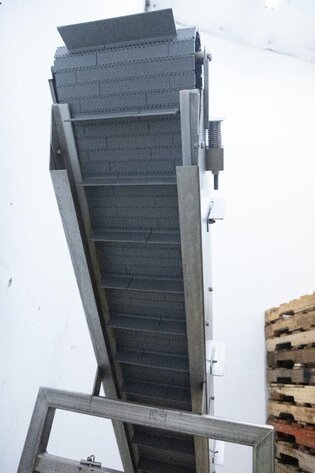 Image for MJK1218 Incline Conveyor