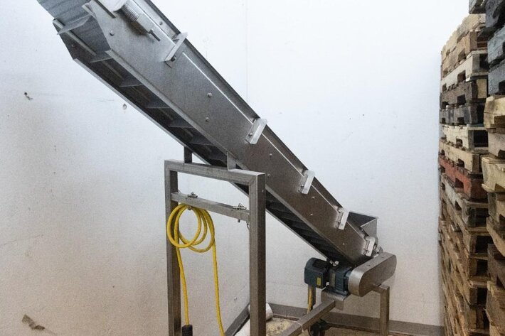 Image for MJK1218 Incline Conveyor