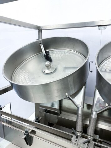 Image for MJK1232 Tablet & capsule Counting Machine