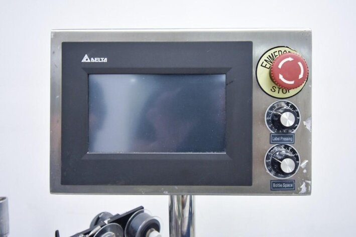 Image for MJK1238 Vertical Self-Adhesive Labeling Machine