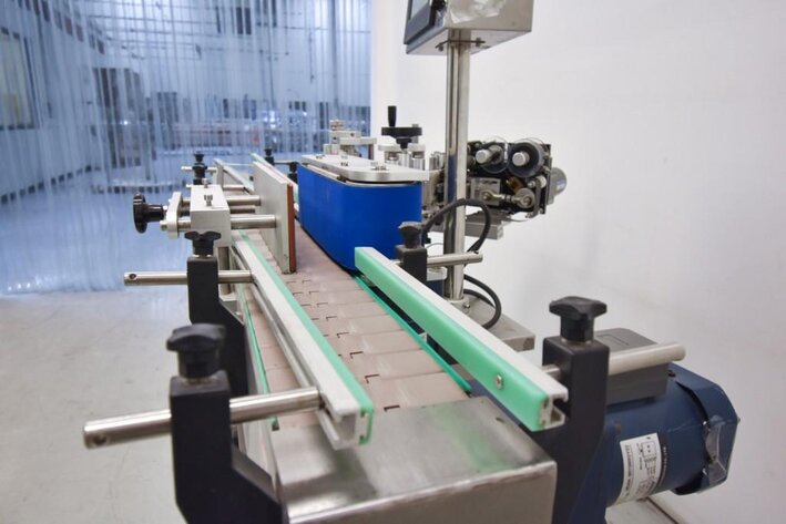 Image for MJK1238 Vertical Self-Adhesive Labeling Machine