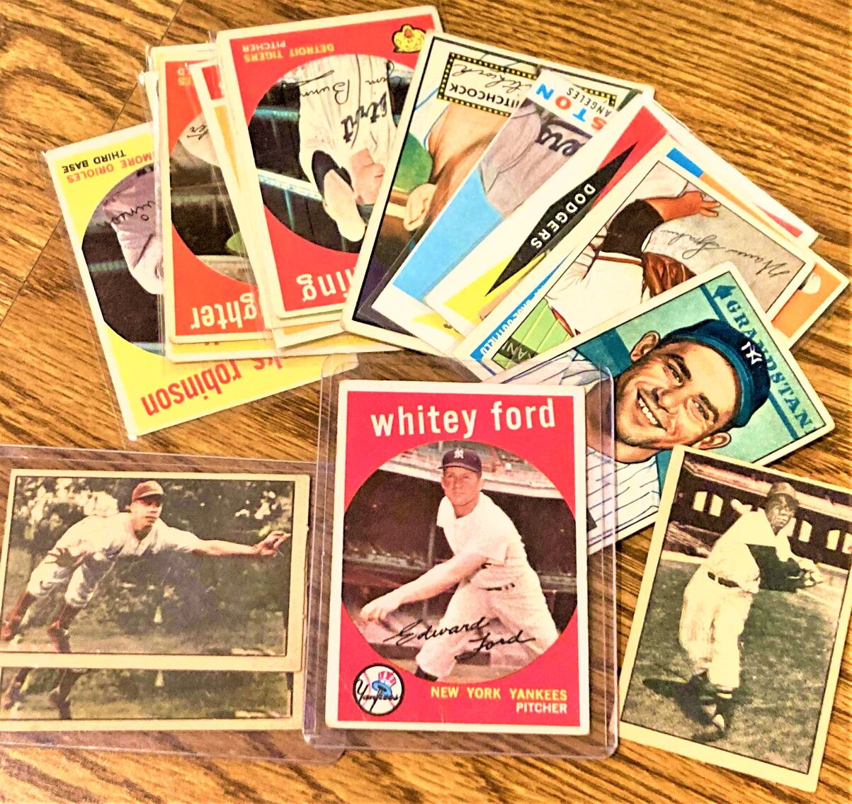 Image for HUGE 2-RING COLLECTOR'S ESTATE AUCTION