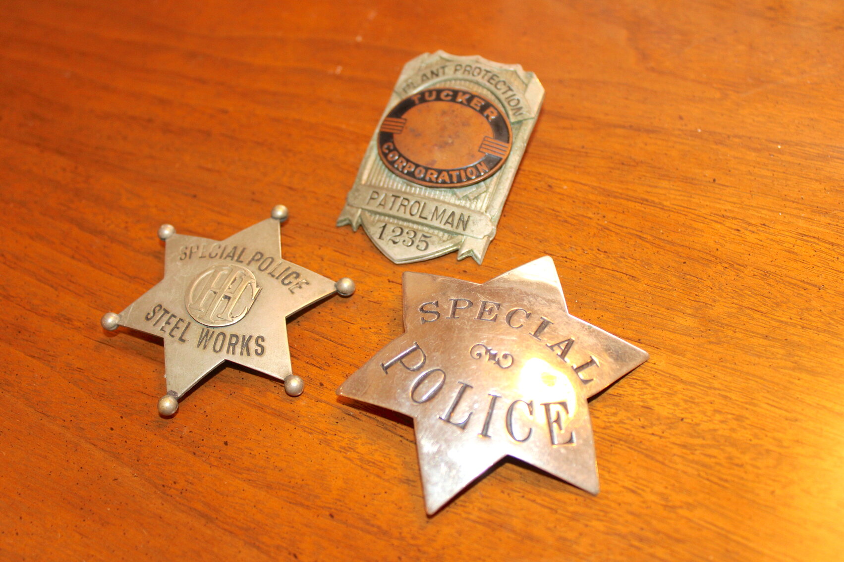 Image for HUGE 2-RING COLLECTOR'S ESTATE AUCTION