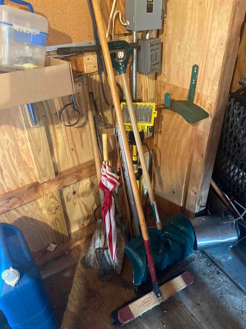 Image for 2010 Rockwood Trailer, Commercial Band Equipment, Power / Hand Tools, Wood, Furniture, Decor (Cty Rd P)