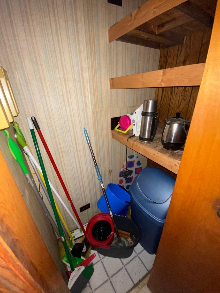 Image for 2010 Rockwood Trailer, Commercial Band Equipment, Power / Hand Tools, Wood, Furniture, Decor (Cty Rd P)