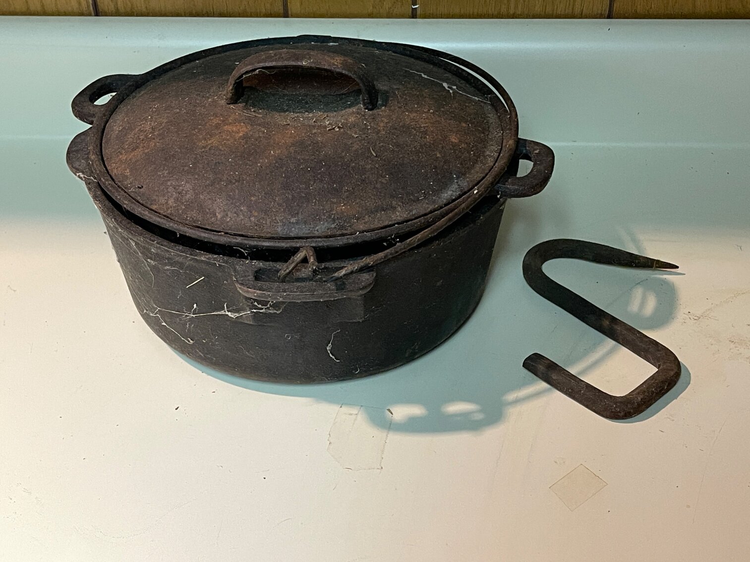 Cast Iron Pot