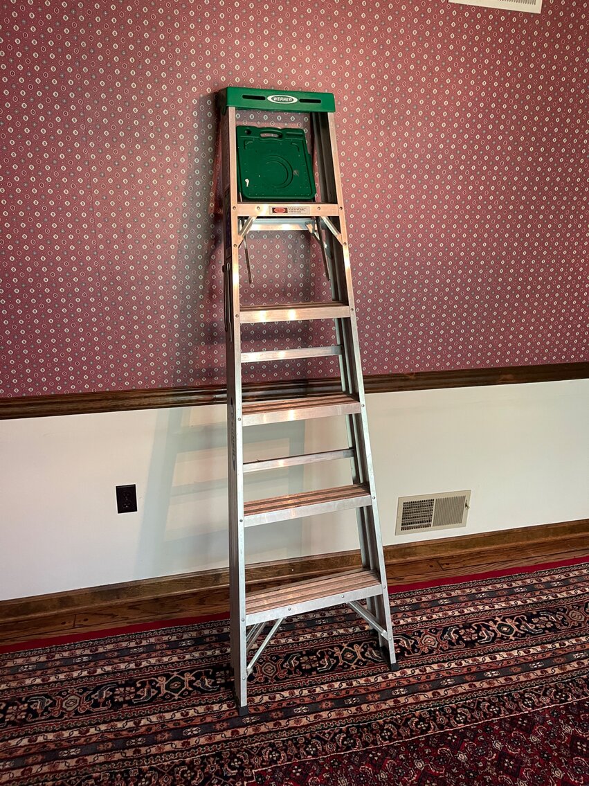 Stepladder 